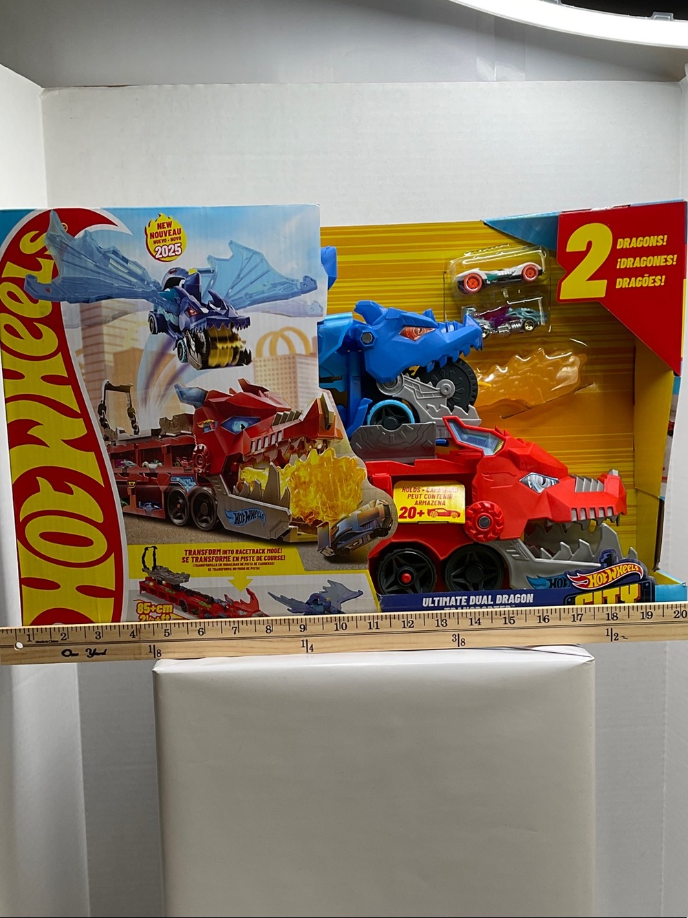 Hot Wheel Ultimate Dual Dragon Transporter - Red & Blue (52)